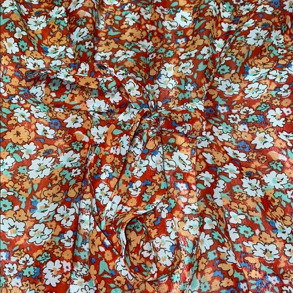 Forever 21 Orange Puff Sleeve Floral Dress - Picture 5 of 9